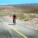 Voyager à vélo seule